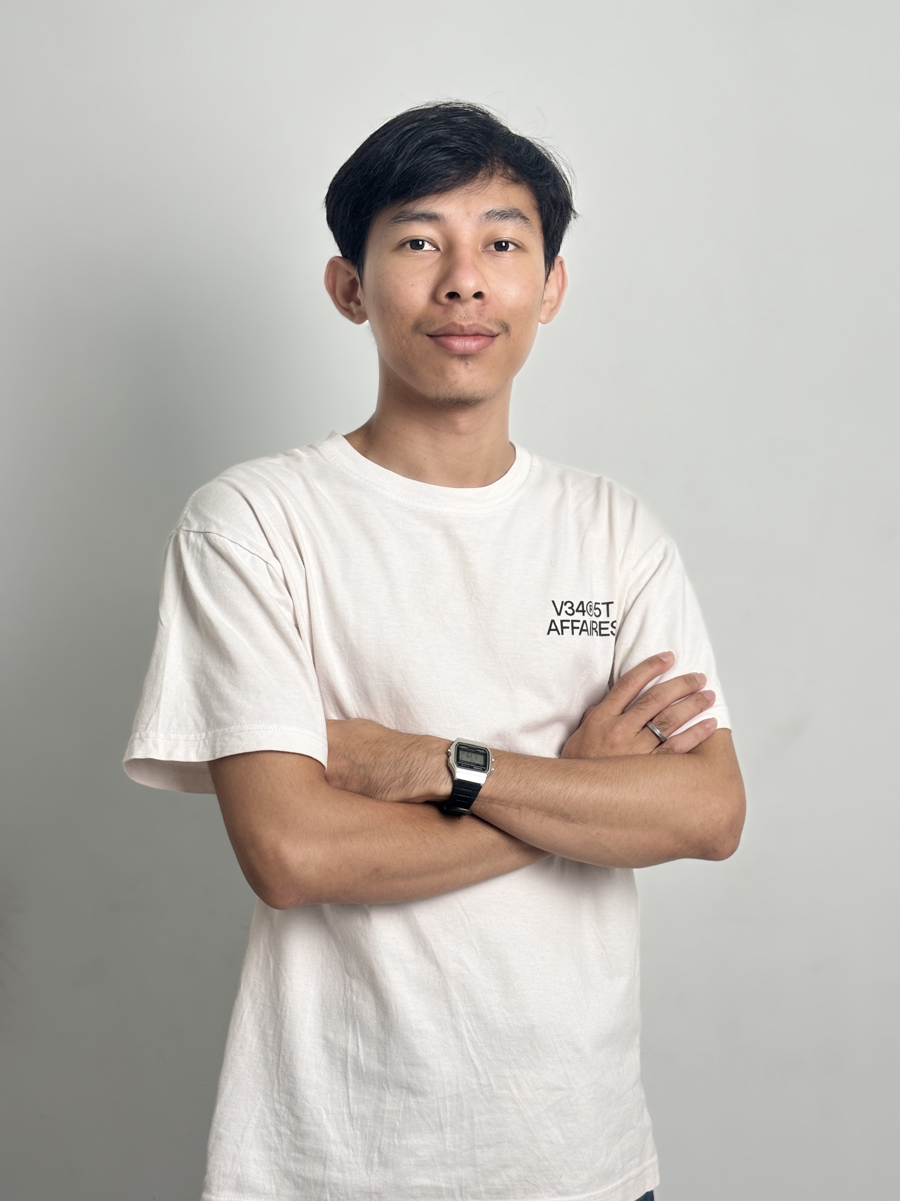 Gilang Apriansyah — Marketplace ADV